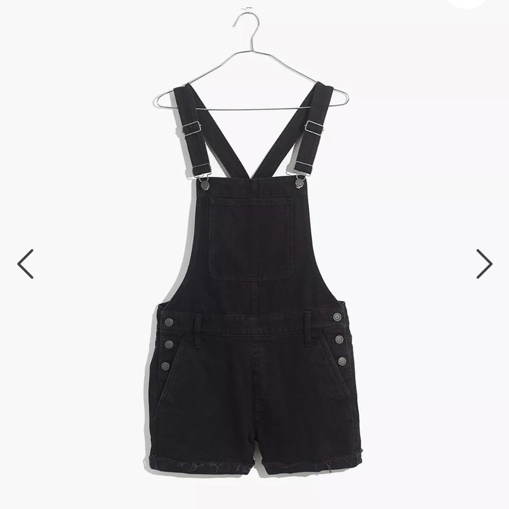 Adirondack Shorts in Washed Black